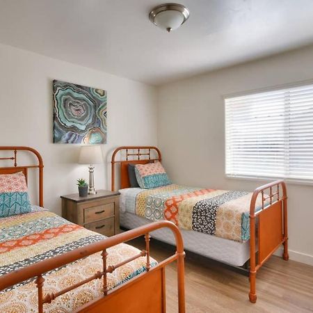 6H Spacious Redcliff Condo, Pool & Hot Tub Moab Luaran gambar